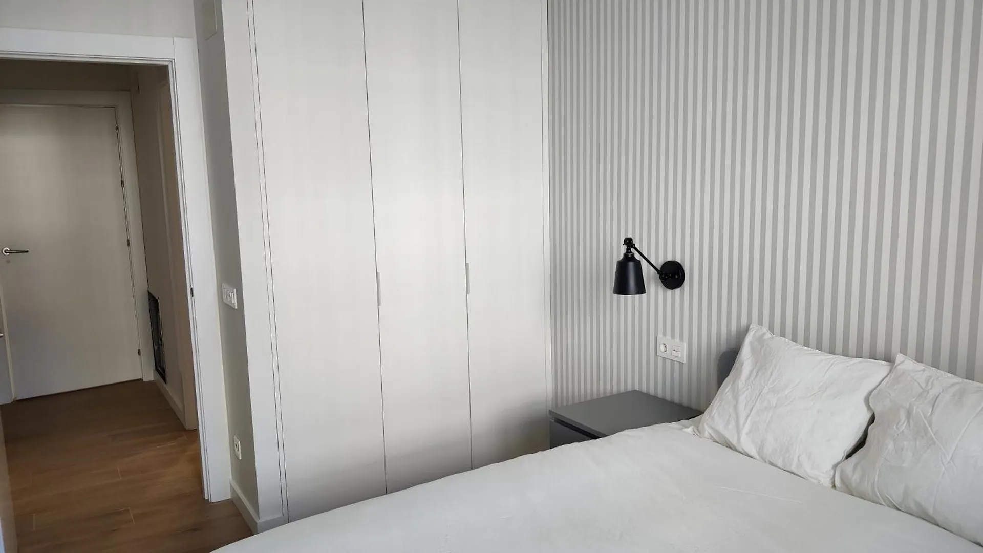 Apartamentos Ezkaba By Clabao Pamplona Apartmán