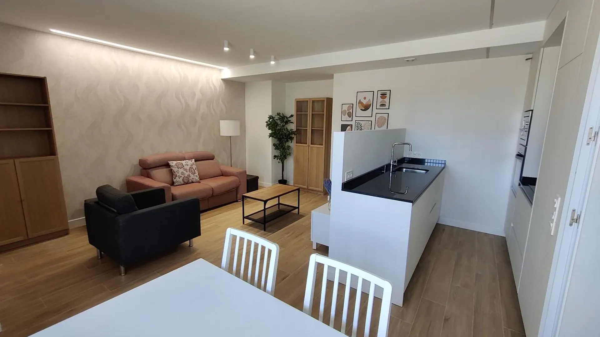 Apartamentos Ezkaba By Clabao Pamplona